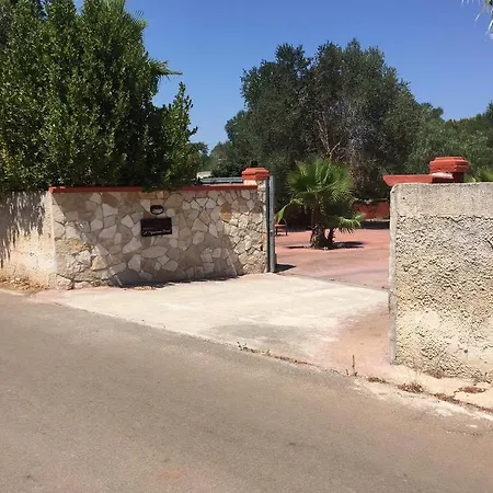 Tenuta Il Papavero Rosso 3* Maglie